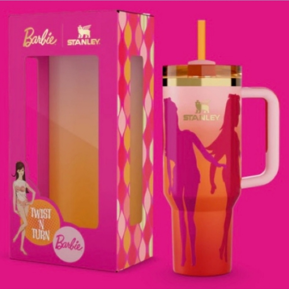 Stanley x Barbie '60S TWIST 'N TURN40 OZ QUENCHER NWT